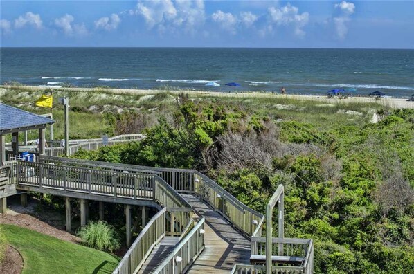 Beach nearby - A Place at the Beach (Atlantic Beach)