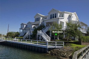 Entrada de la propiedad