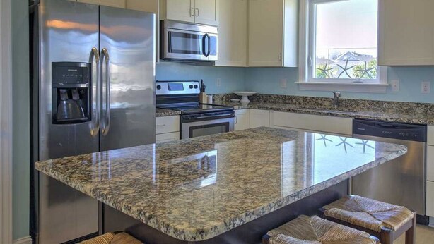 House, 4 Bedrooms | Private kitchen - Night N Gale (Atlantic Beach)