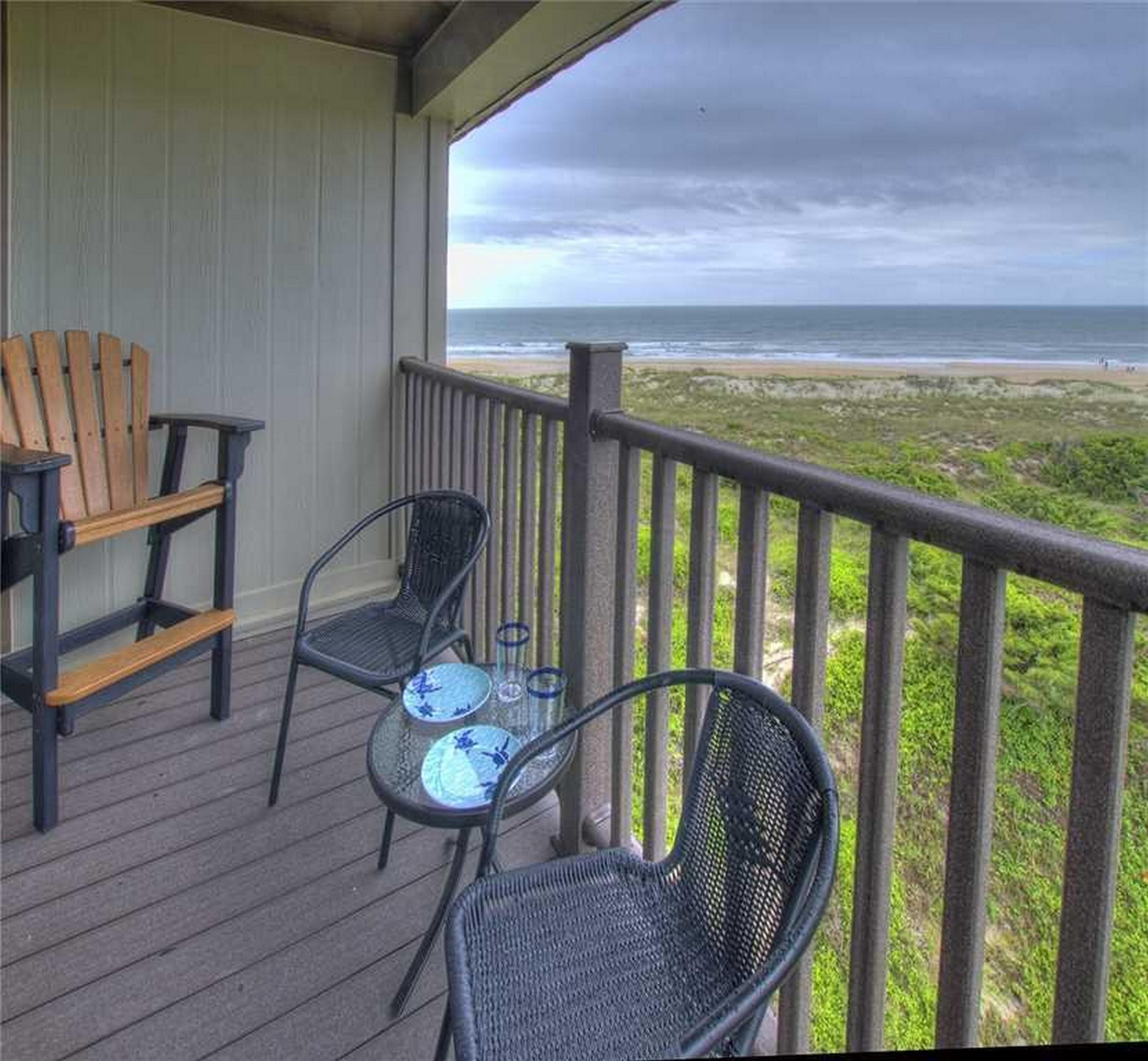 Condo, 2 Bedrooms | Balcony