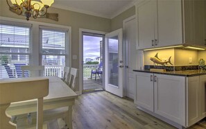Condo, 3 Bedrooms | Private kitchen | Fridge, microwave, stovetop, dishwasher - Sea N Sea (Atlantic Beach)