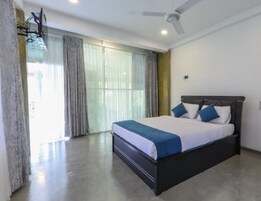 2 habitaciones, muebles diferentes y escritorio 