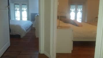 2 bedrooms, iron/ironing board, travel crib, free WiFi