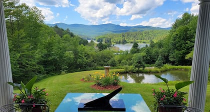 Sir Richards Waterbury Stowe Lake View Escape - ski - kayak - privacy