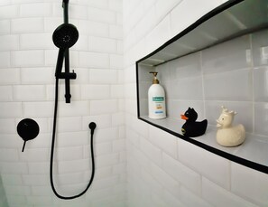 Apartment, 2 Bedrooms | Bathroom | Shower, towels - Bright Side Apartment (Budapest)