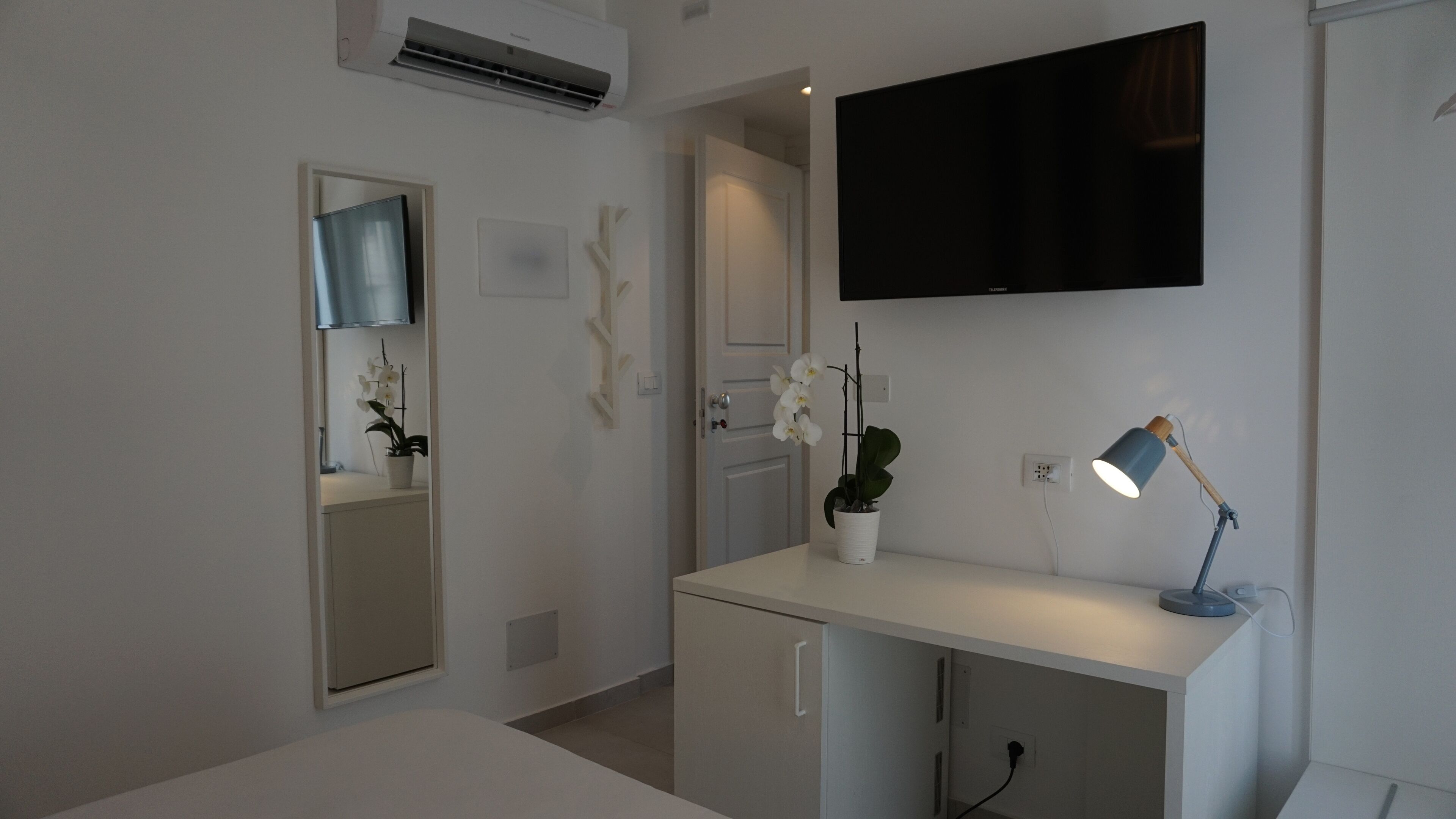 Superior Double Room (Libeccio) | Premium bedding, down comforters, memory foam beds