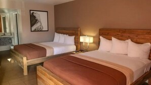 Deluxe Double Room | Peralatan tempat tidur hipoalergenik, gebar bulu kapas 