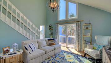 House, 3 Bedrooms | Living area