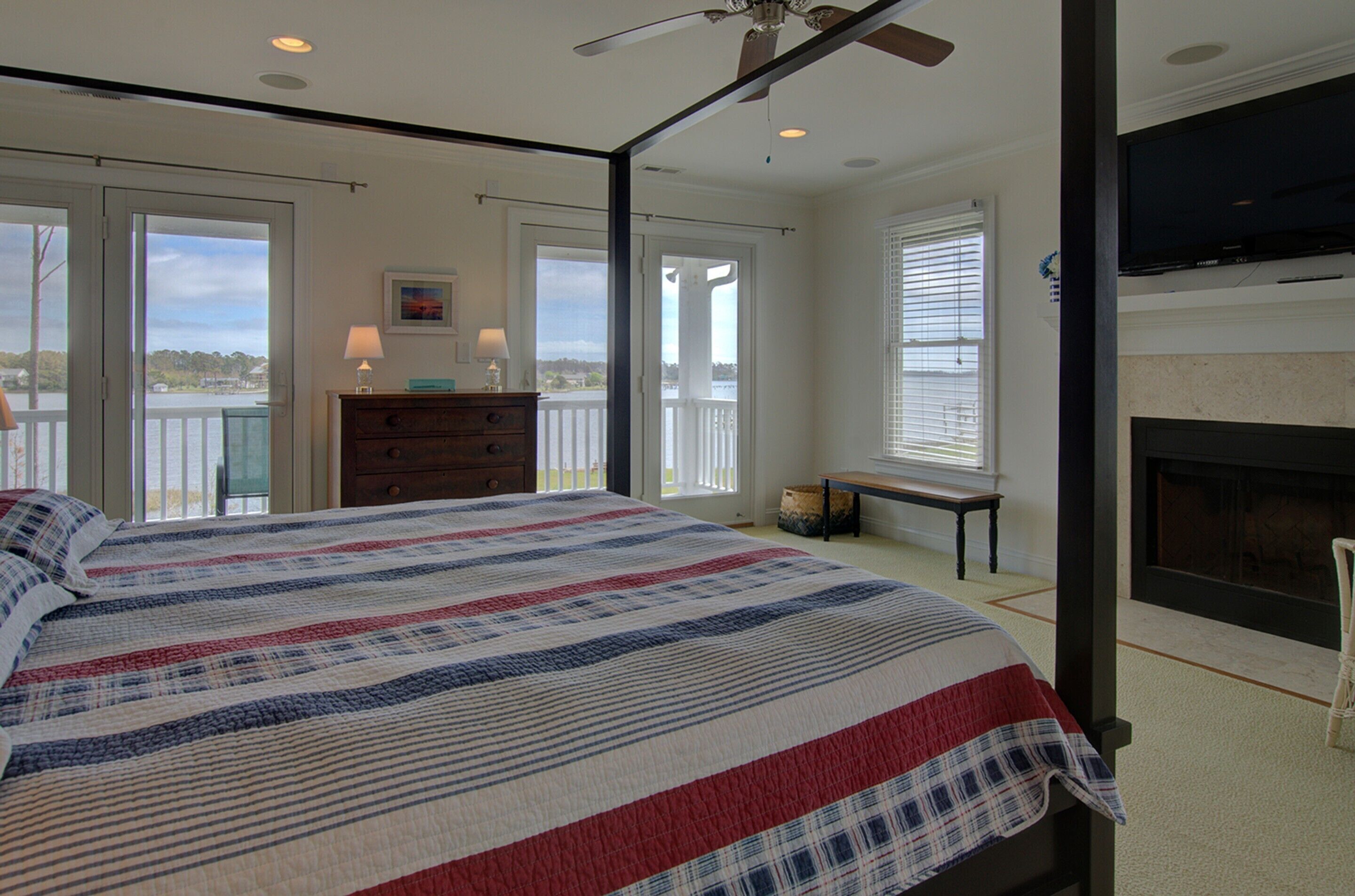 獨棟房屋, 4 間臥室 | 4 間臥室、床單