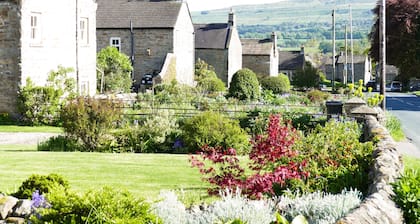 2 bedroom accommodation in Redmire, near Leyburn