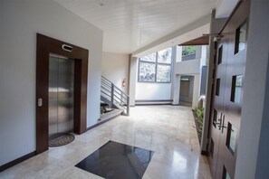 Interior - El Cubil 8 (Sardinal)