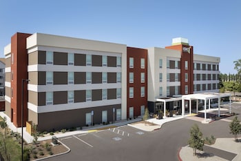 Home2 Suites by Hilton Clovis Fresno Airport
