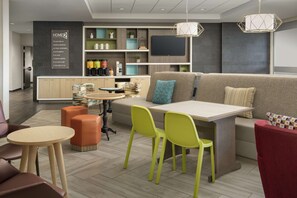 Lobby - Home2 Suites by Hilton Clovis Fresno Airport (Clovis)