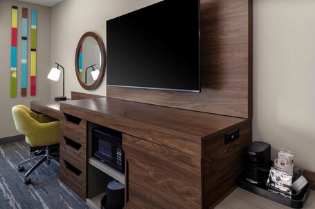 Hampton Inn Suites Avon Indianapolis - Image 28