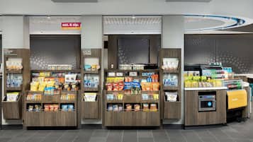 Snack bar