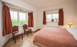 1 sovrum, strykjärn/strykbräda, wi-fi och sängkläder