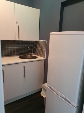 Deluxe Apartment, Accessible, Private Bathroom (Lux Apartment) | Private kitchen