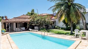 Alberca al aire libre