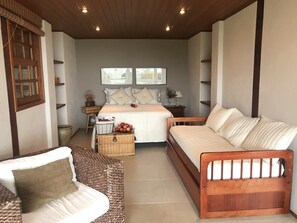 5 Schlafzimmer, Schreibtisch, Bügeleisen/Bügelbrett, kostenloses WLAN