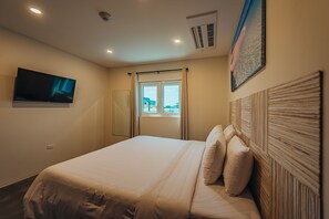 2 chambres, coffres-forts dans les chambres, Wi-Fi, draps fournis