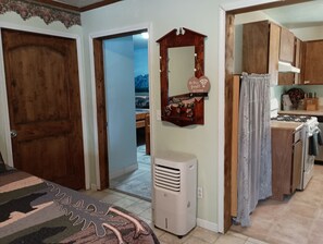 1 bedroom, iron/ironing board, travel cot, WiFi