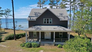 Exterior - Sunset Bay Retreat (Beaufort)