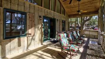 House, 3 Bedrooms | Exterior