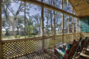 House, 3 Bedrooms | Balcony - Core Sound Lodge (Harkers Island)