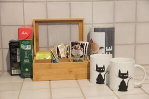 Kaffee und/oder Kaffeemaschine