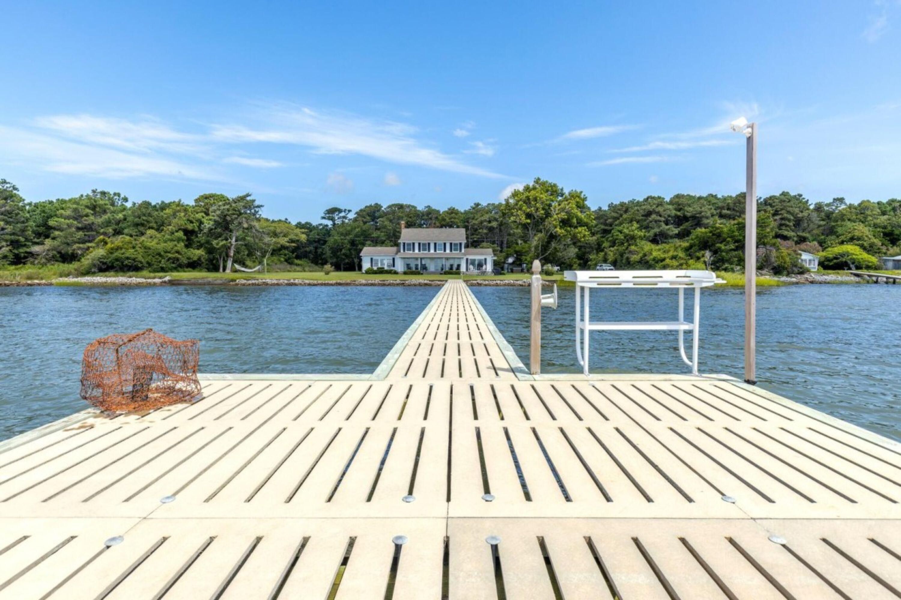 Dock