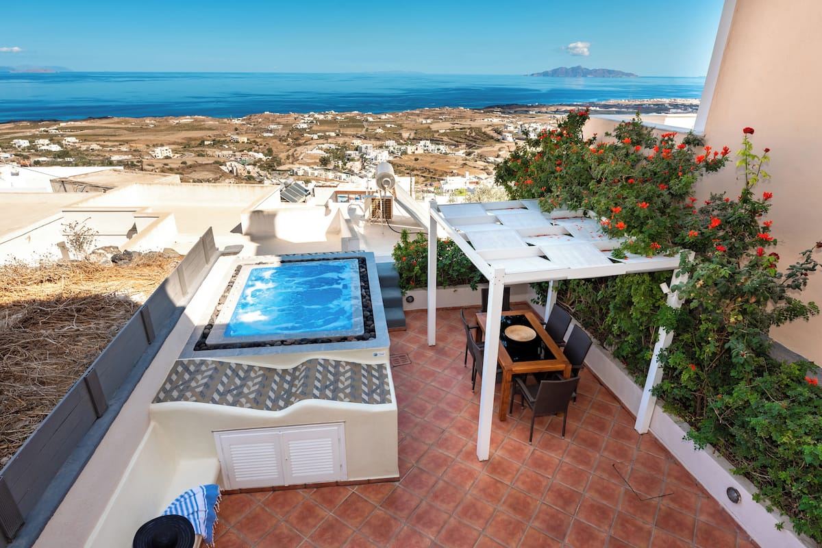 Apartment, 2 Bedrooms, Jetted Tub, Sea View | Terrace/patio