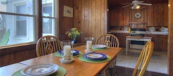 Mamas Cottage