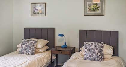 5 huoneen majoitus Yanwathissa, lähellä Penrithiä