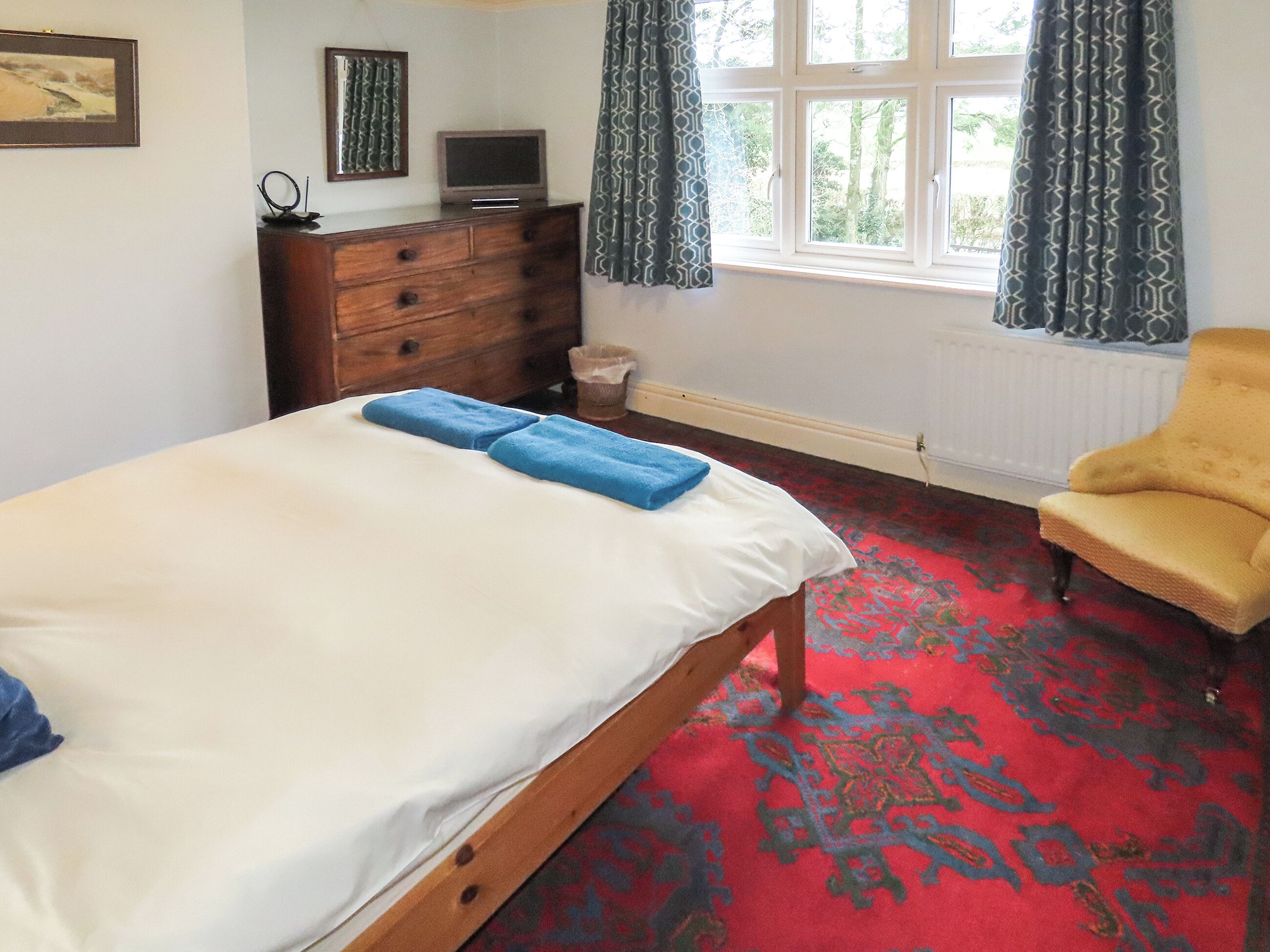 5 chambres, Wi-Fi gratuit, draps fournis