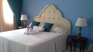 Single Room | WiFi (free), bed sheets - Global Villa Hotel (Lucea)