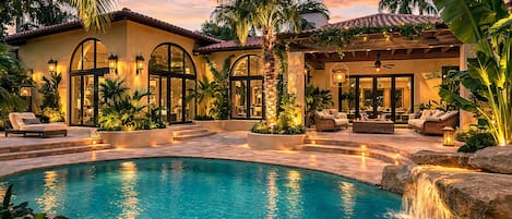 Ulkouima-allas, lämmitetty uima-allas