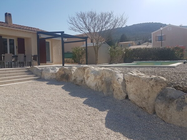 Enceinte de lâhĂ©bergement