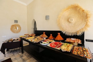 Free daily local cuisine breakfast  - Atlas Widan (Marrakech)