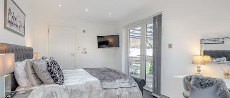 2 chambres, accĂšs au Wi-Fi (inclus), literie fournie