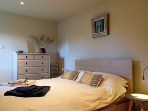 1 chambre, accès au Wi-Fi (inclus), literie fournie
