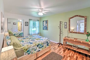2 bedrooms, laptop workspace, iron/ironing board, travel crib - Waikoloa Village Home in Resort Golf Community (Waikoloa Village)