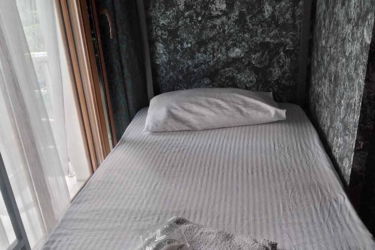 Economy kamer, alleen voor mannen, op benedenverdieping | 1 slaapkamer, verduisterende gordijnen, gratis wifi, beddengoed