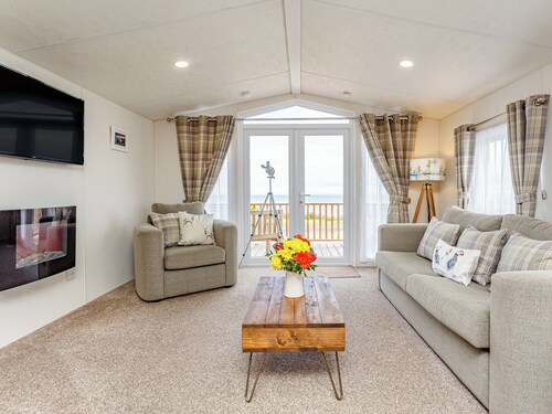 2 makuuhuoneen majoitusta Meyssä, lähellä Thursoa