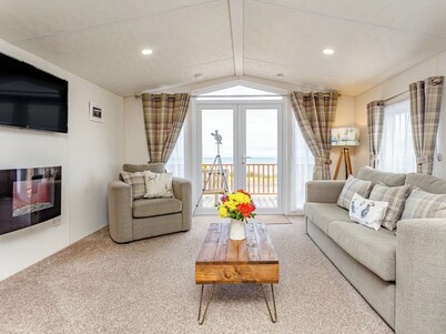 2 bedroom accommodation in Mey, near Thurso