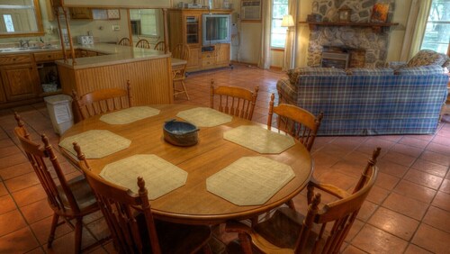 Indian Falls Retreat ja majoitus