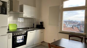 Apartment, Private Bathroom | Shared kitchen