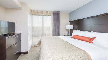 1 多间卧室、笔记本电脑工作区、免费 WiFi、床单