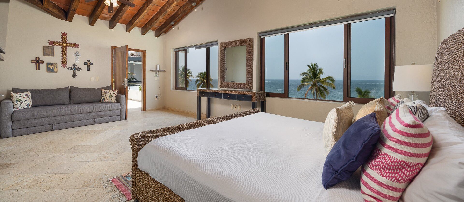 4 chambres, Wi-Fi gratuit, draps fournis