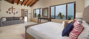 4 bedrooms, free WiFi, bed sheets