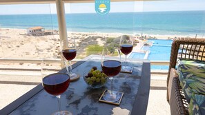 Outdoor dining - Relaxing Oceanfront Retreat | Encanto Living 0502 (Puerto Penasco)